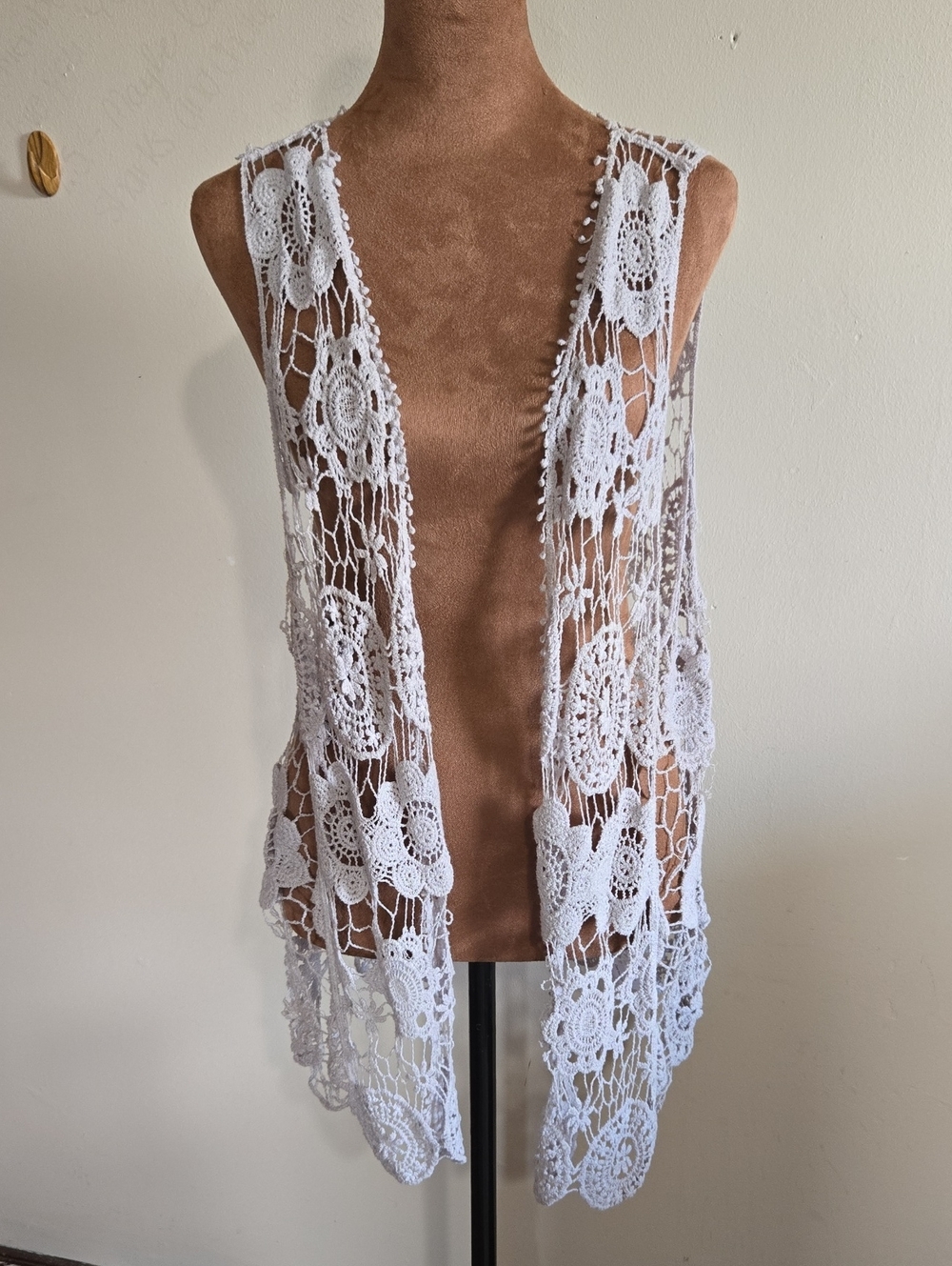 T97 Anna-Kaci Floral Crochet Open Front Vest Doily Breez Festival Rustic Boho